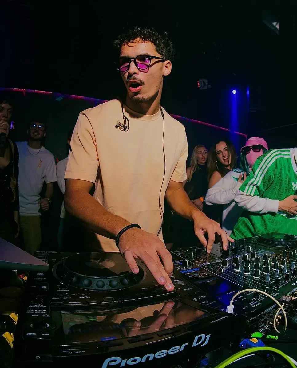 DJ Mixterio